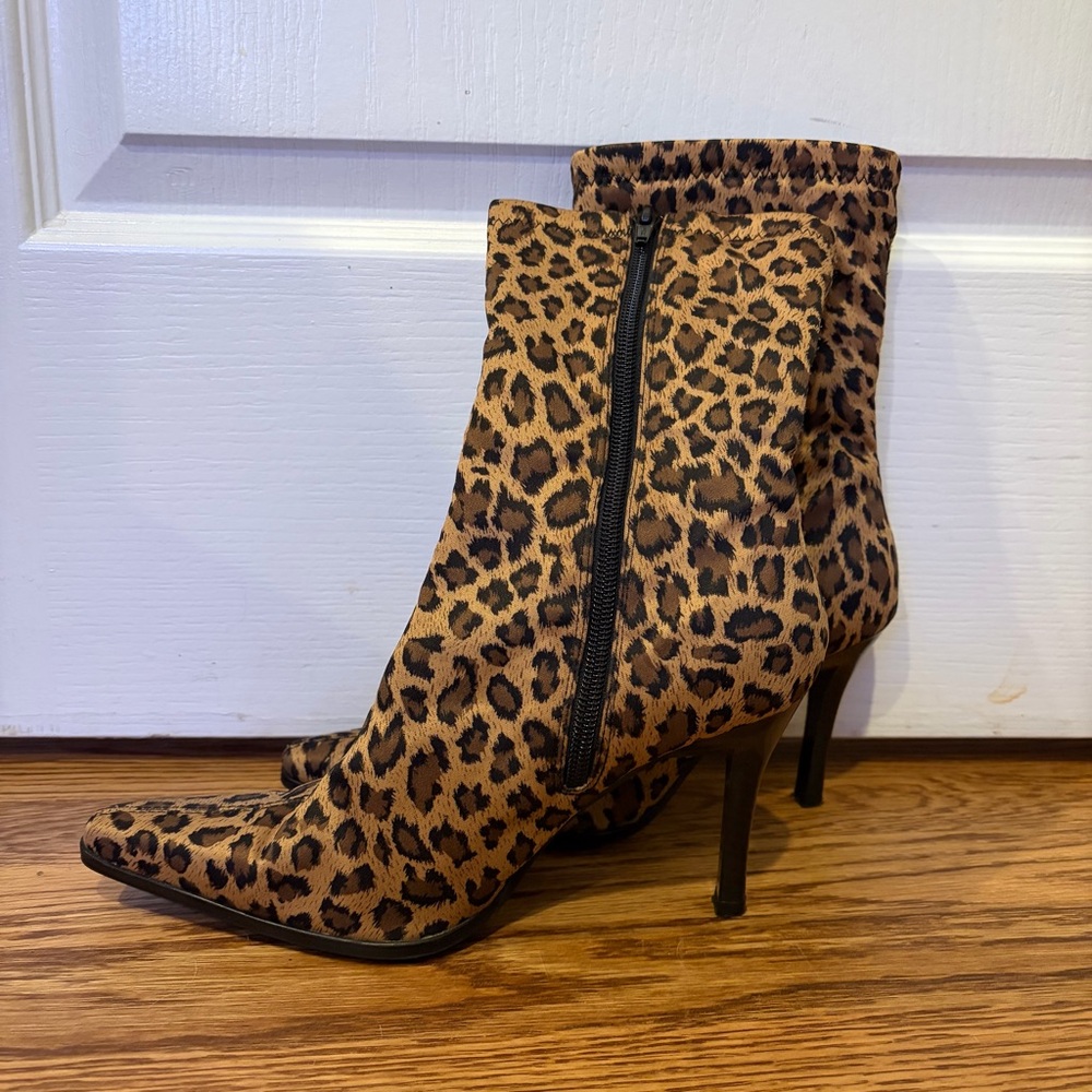 Leopard Print Ankle Boots - Picture 1 of 5